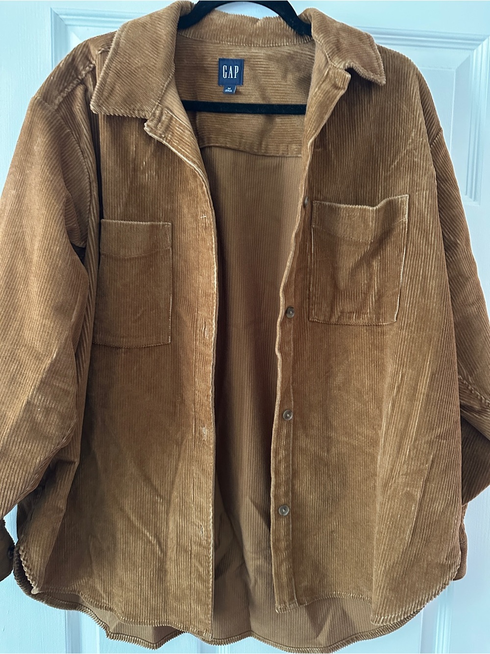 GAP Corduroy Button-Up Jacket in Camel